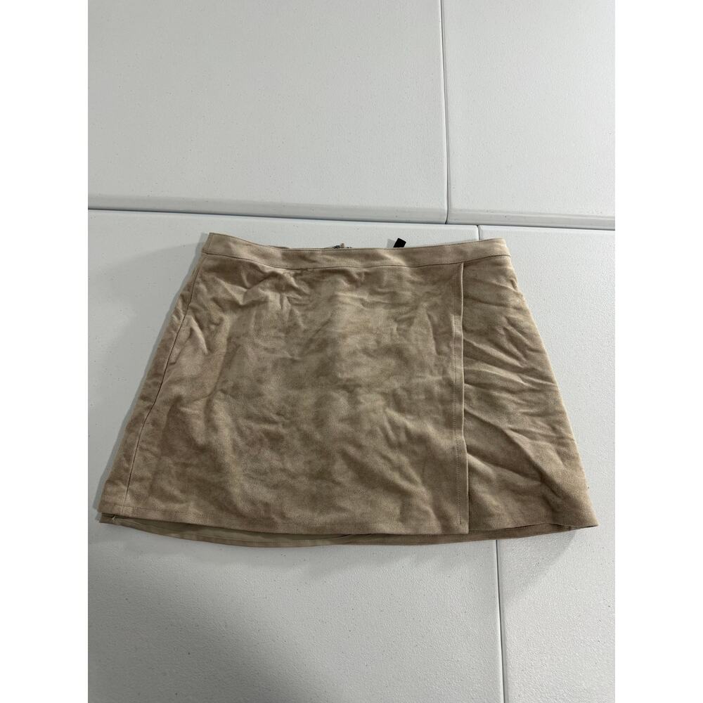 BCBGMaxAzria Women's S Beige Faux Suede Wrap Mini Skirt Tan Lined Designer